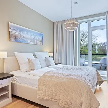 Godewindpark Travemuende 01 *